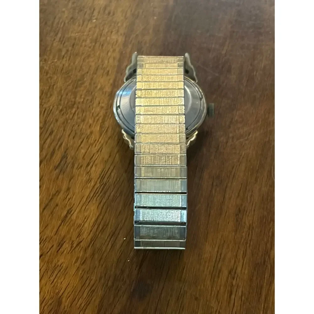 Vintage Bulova 23 Jewels Self-winding Automatic Sun Burst Dial Watch